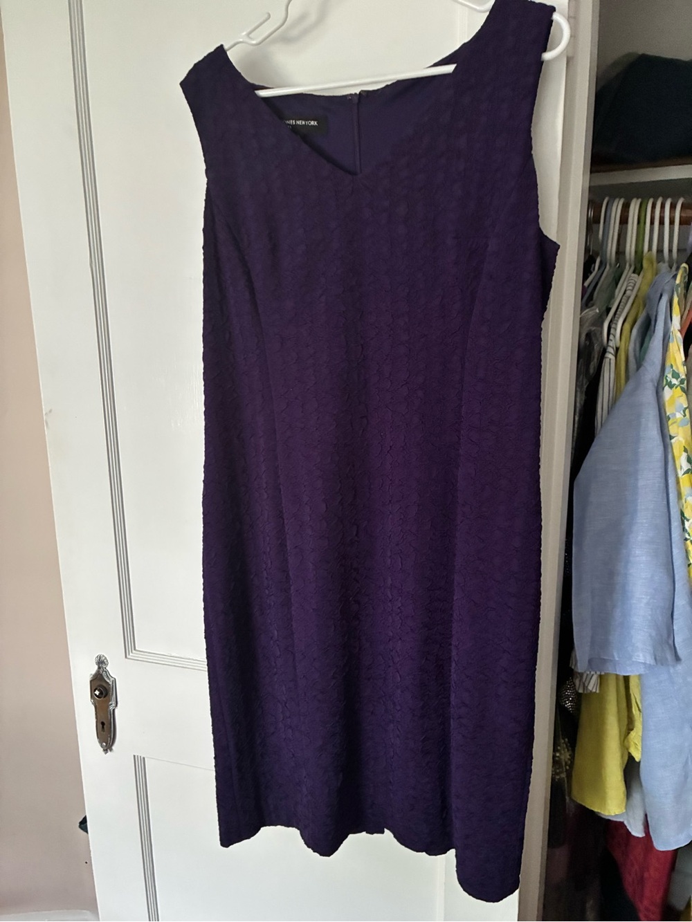 Jones New York Sleeveless Midi Dress in Deep Purple